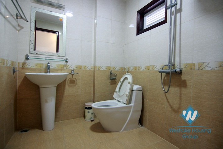 Lake view house with 4 bedrooms for rent in Tay Ho district